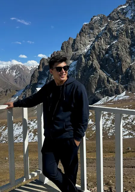 Айдын из Щучинска, мне 25, познакомлюсь на одну ночь