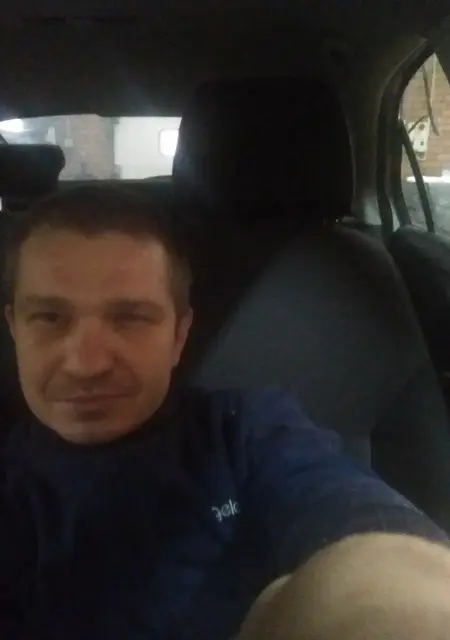 Я Юрий, 49, из Харькова, ищу знакомство для постоянных отношений