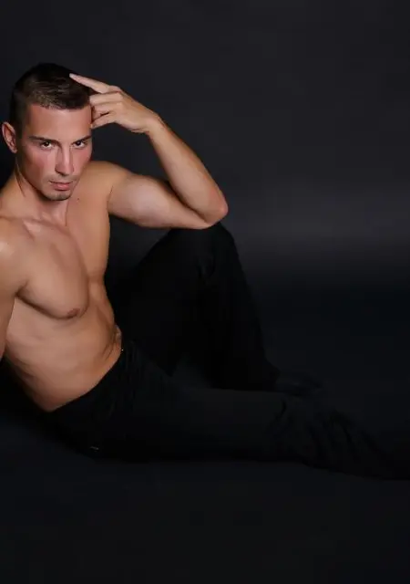 Дмитрий з Хмельницького, шукаю на сайті знайомства на одну ніч