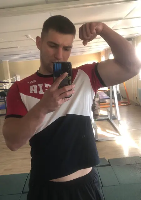 Я Denis, 24, знакомлюсь для открытые отношения в Амстердаме