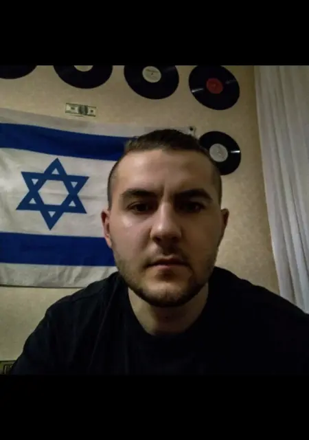 Я Павел, 29, знакомлюсь для постоянных отношений в Херсоне