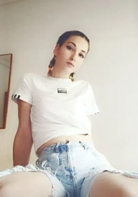 Reuvena из Мадрида, мне 28, познакомлюсь