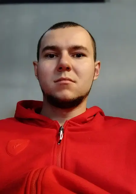 Я Evgenyi, 41, из Сквиры, ищу знакомства на одну ночь