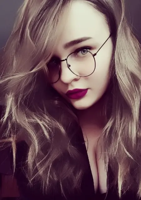 Анастасия из Минска, ищу на сайте приятное времяпровождение