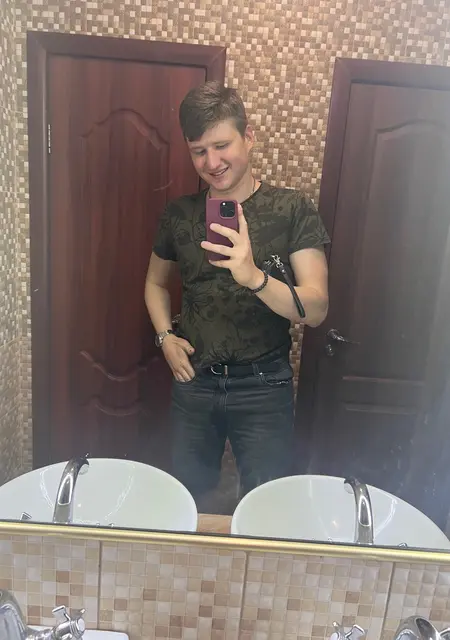 Max из Новопскова, мне 27, познакомлюсь для приятного времяпровождения