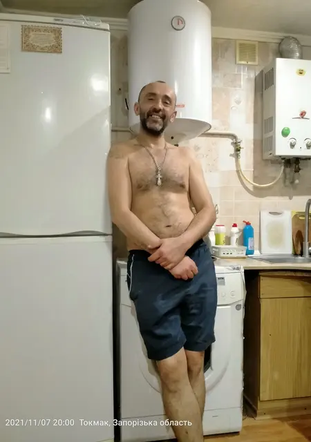 Алексей из Токмака, мне 37, познакомлюсь для приятного времяпровождения