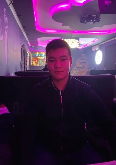 Azamat из Атырау, ищу на сайте знакомства без обязательств