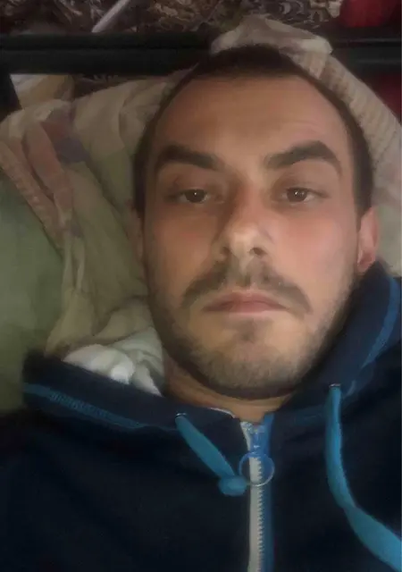 Я Oleksievich, 80, из Львова, ищу знакомства без обязательств