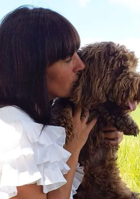 I'm Victoria, 40, looking to meet in London