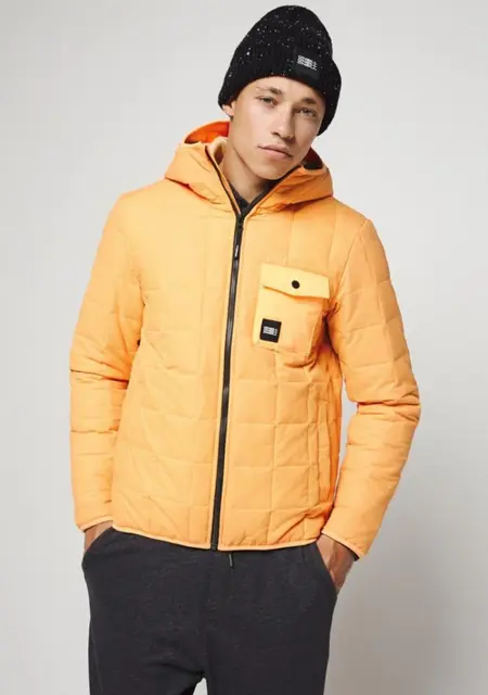 Максим из Винницы, мне 32, познакомлюсь на одну ночь