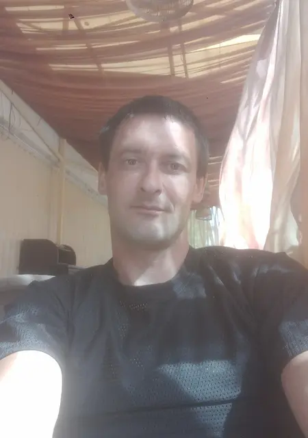 Вася из Макеевки, ищу на сайте дружбу