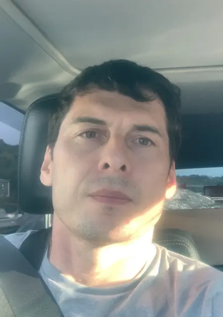 Rrrr из Астаны, мне 39, познакомлюсь на одну ночь