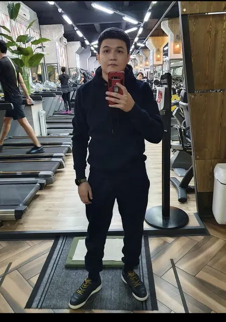 Я Olzhas, 25, знакомлюсь без обязательств в Атырау