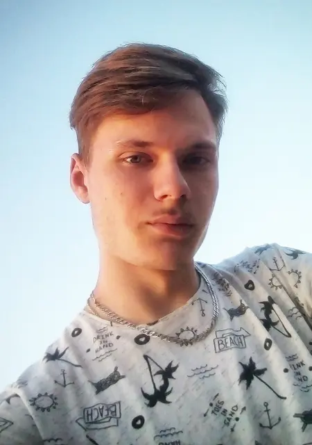 Я Александр, 20, знакомлюсь без обязательств в Николаеве