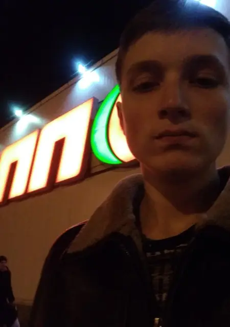 Я Юлиан, 25, знакомлюсь для постоянных отношений в Калинковичах