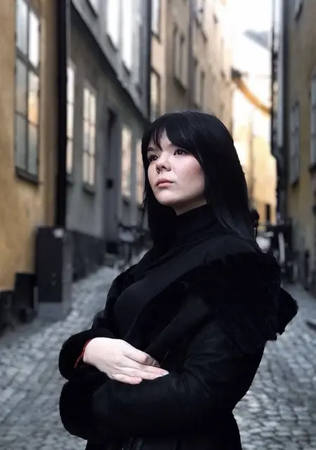 Karina из Запорожья, ищу на сайте вирта