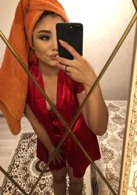 Аля из Алматы, мне 30, познакомлюсь на одну ночь