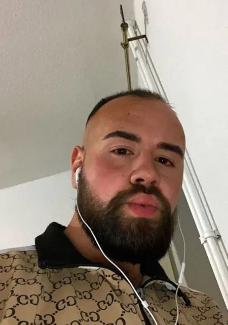 Я Emre, 26, из Берлина, ищу знакомство