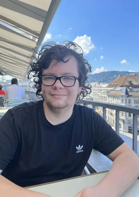 Harry из Честерфилд, ищу на сайте приятное времяпровождение