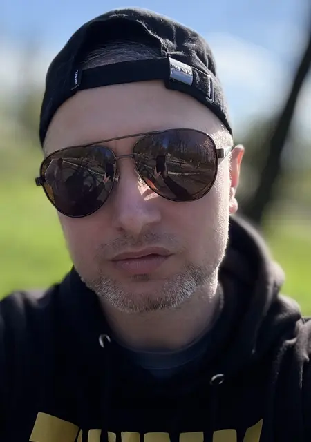 Dmitriy из Першотравенска, ищу на сайте открытые отношения