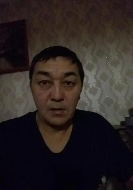 Я Алик, 48, из Костаная, ищу знакомства без обязательств