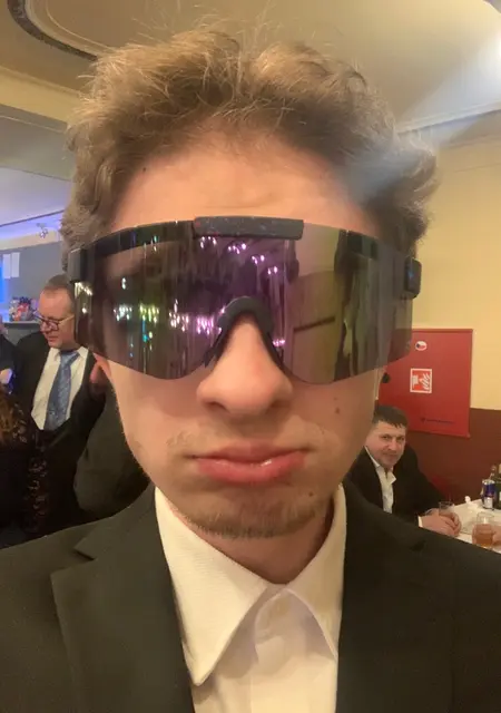 Я Vaclav, 21, из Праги, ищу знакомства на одну ночь