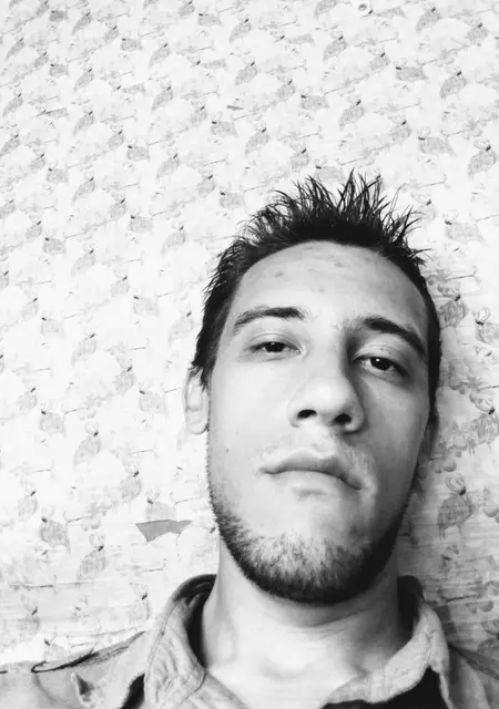 Anton из Мелитополя, мне 27, познакомлюсь для постоянных отношений