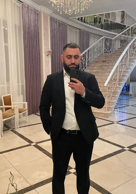 Я Сурик, 32, из Горис, ищу знакомство для вирта