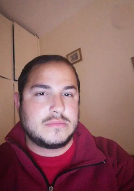 Micha из Афин, ищу на сайте приятное времяпровождение