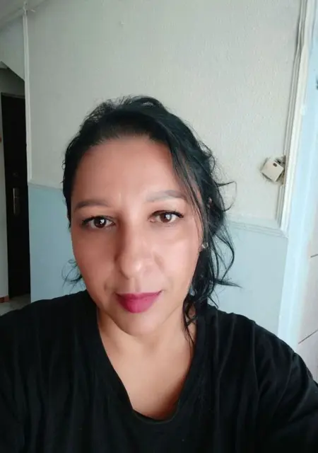 Nadia Mursa из Бухареста, мне 44, познакомлюсь