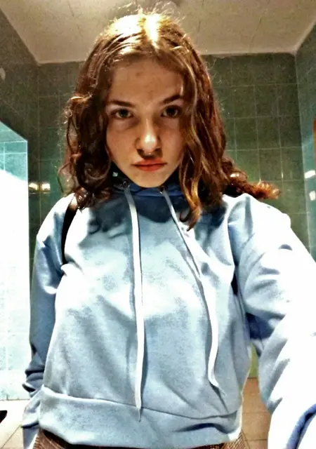 Я Анастасия, 23, из Херсона, ищу знакомство для приятного времяпровождения