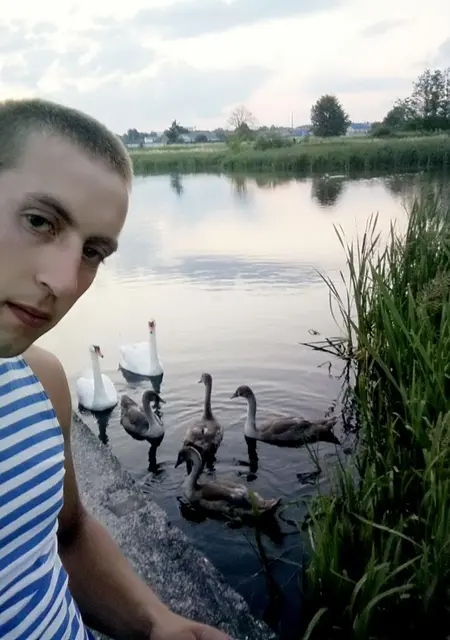 Aleks из Гродно, ищу на сайте знакомства на одну ночь