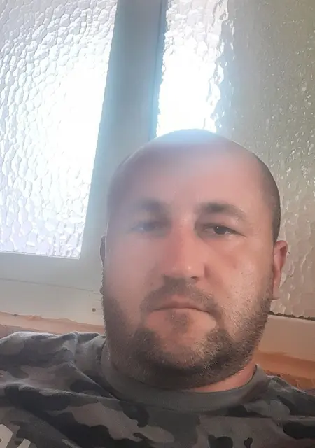 Виталий из Одессы, мне 40, познакомлюсь для дружбы