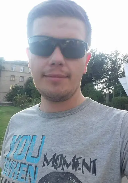 Я Серж, 43, знакомлюсь для постоянных отношений в Кишинёве