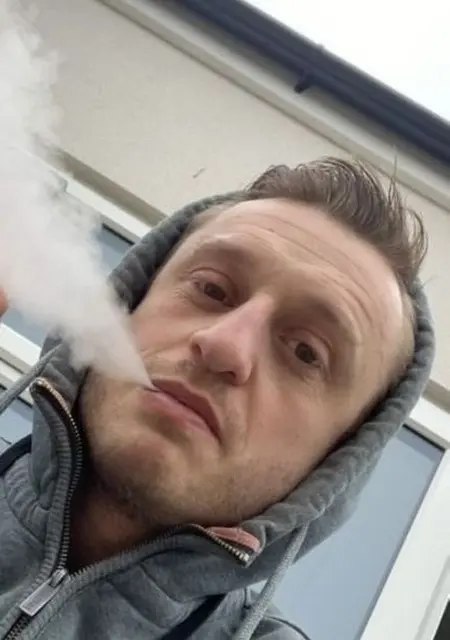 Szymon из Варшавы, мне 34, познакомлюсь