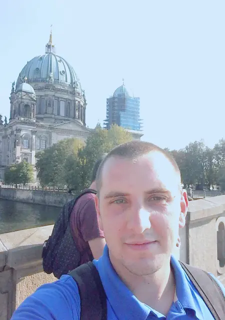 Жека из Житомира, мне 35, познакомлюсь на одну ночь