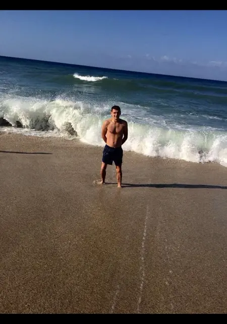 Andreyvbkl из Пинска, ищу на сайте знакомства без обязательств