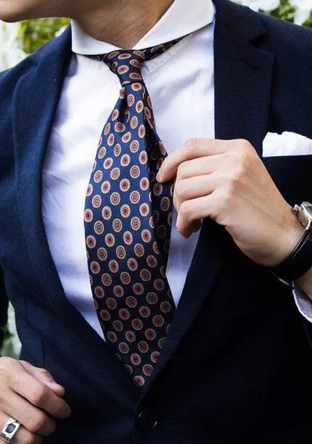 Павел из Софии, ищу на сайте знакомства на одну ночь