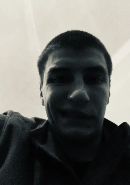 Я Alex, 28, из Ужгорода, ищу знакомство для общения