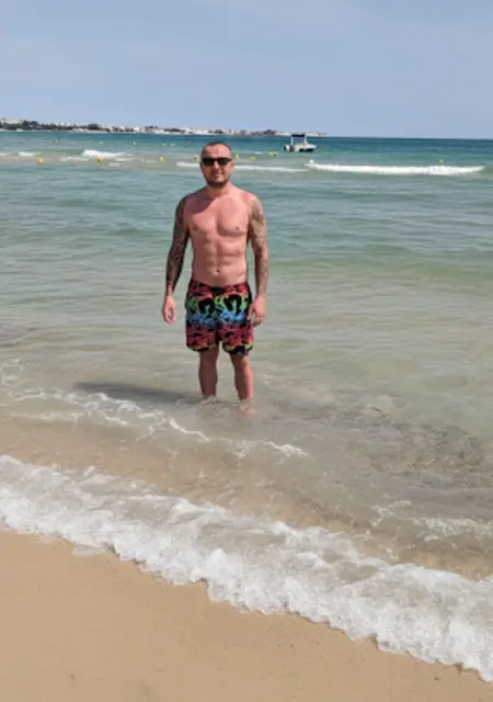 Dahnny из Рима, ищу на сайте знакомства без обязательств