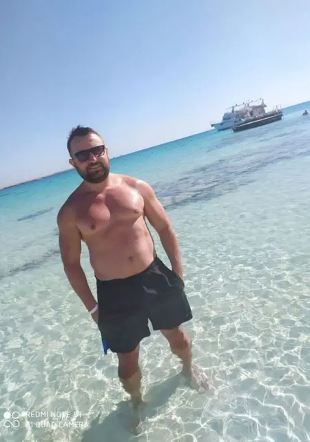 Wiktor из Варшавы, мне 40, познакомлюсь