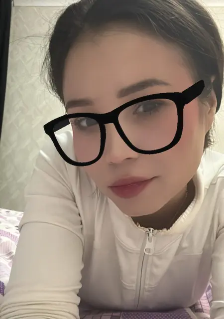 Акнур из Шымкента, ищу на сайте общение