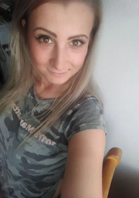 Я Pja, 26, из Праги, ищу знакомство