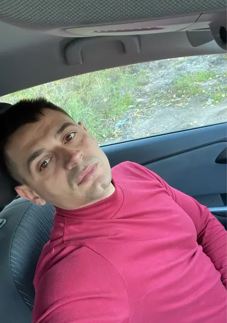 Владимир из Таллина, ищу на сайте знакомства на одну ночь