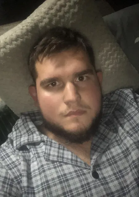 Я Дима, 29, знакомлюсь без обязательств в Чернигове