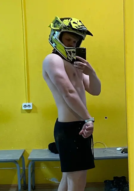 Я Даня, 19, знакомлюсь без обязательств в Дронтене