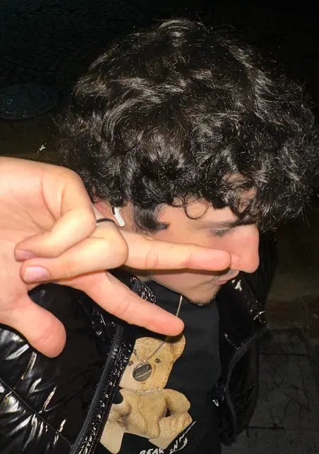 Max из Стамбула, ищу на сайте знакомства на одну ночь