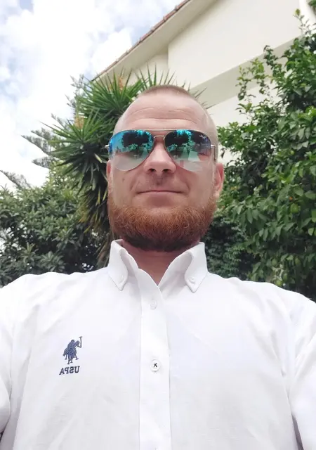 Максим из Костаная, мне 25, познакомлюсь на одну ночь