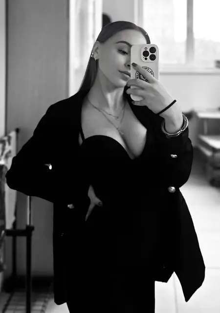 Я Александра, 26, знакомлюсь для постоянных отношений в Гомеле