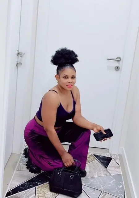 Я Maryann, 35, из Стамбула, ищу знакомство